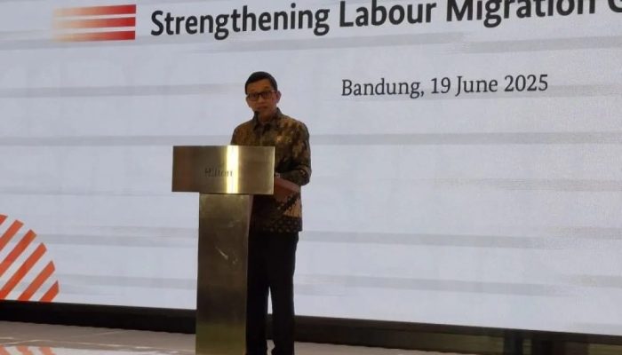 Menteri P2MI Siap OTT Jalur Ilegal Pengiriman Pekerja Migran