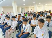 Jam Mengajar Guru Dikurangi Jadi 16 Jam per Minggu