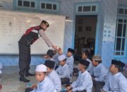 Pasabber Polres Situbondo Salurkan Bantuan untuk Anak Yatim di Panji dan Mangaran