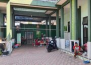 Warga RT 02/RW 03 Mimbaan Gotong Royong Sambut Jamaah Pelaksanaan Haul Masyayikh di Situbondo