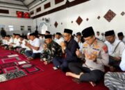 Jelang Harjakasi dan HUT RI, Kapolres Situbondo Ziarah Makam Pahlawan dan Bupati Terdahulu