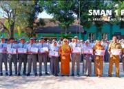 SMAN 1 Panji Gelar Upacara Bendera dan Penyerahan Hadiah Lomba Agustusan, Tanamkan Semangat Kemerdekaan dan Prestasi