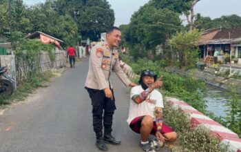 Polisi Ingatkan Masyarakat Bahaya Bermain Layangan Dekat Jalan Raya dan Pemukiman