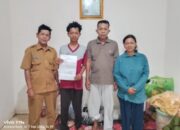Anas Wijaya Kawal Warga Desa Kotakan Lapor Dugaan Penganiayaan ke Polres Situbondo