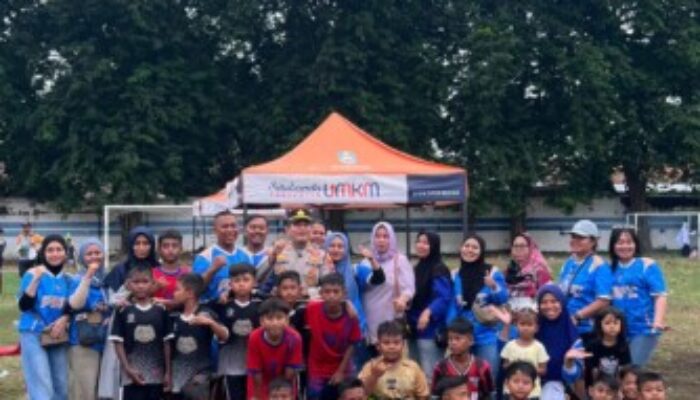 SAT BINMAS PEDULI GENERASI EMAS, KEPEDULIAN SAT BINMAS POLRES SITUBONDO DENGAN SEPAK BOLA USIA DINI TINGKAT SD SE-KABUPATEN SITUBONDO